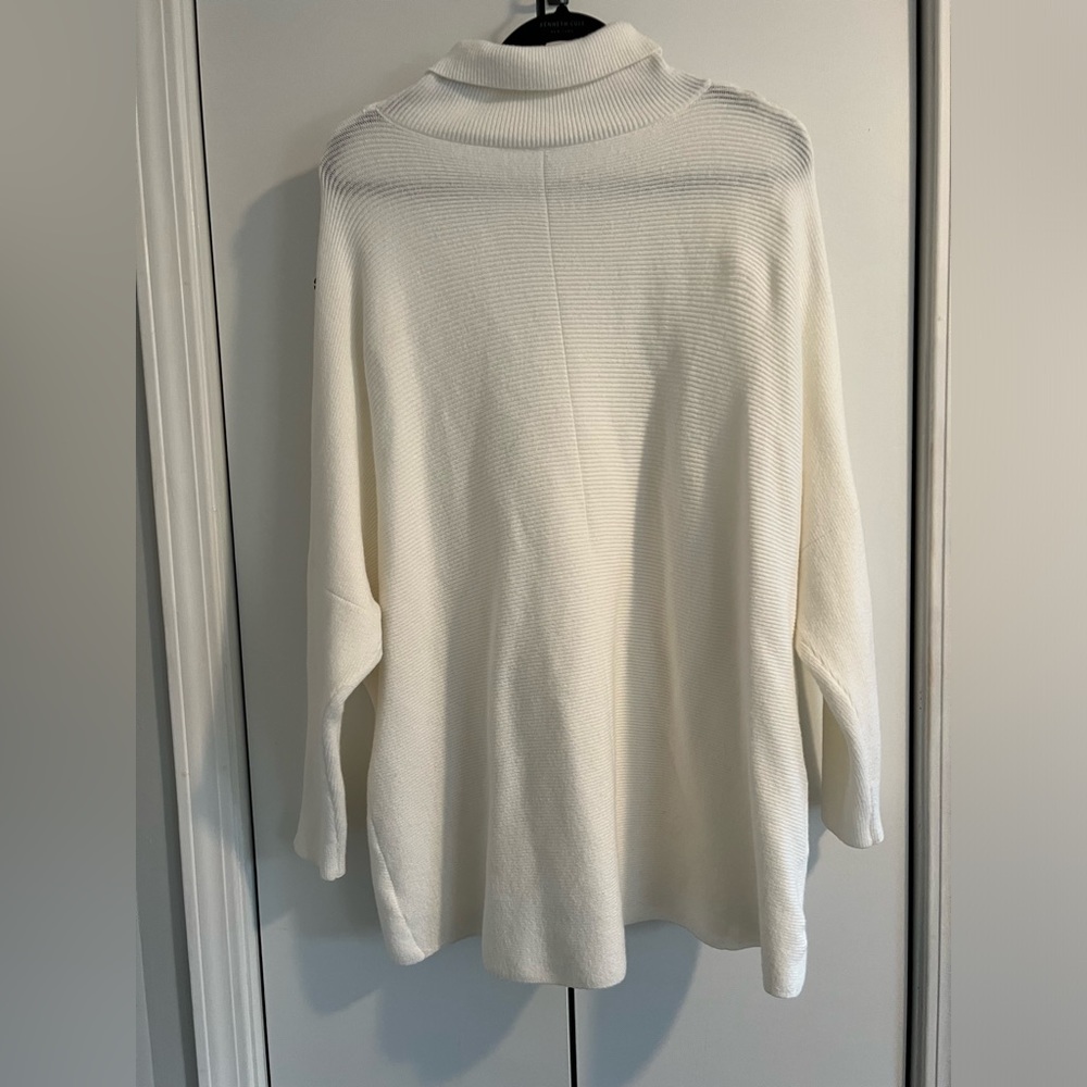 Oversized ribbed turtleneck sweater